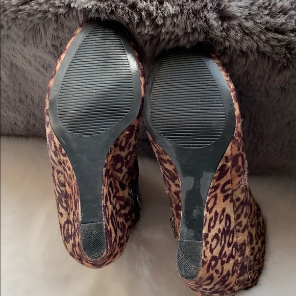 Wedgebooties “Jessica” size 6 - Picture 2 of 4